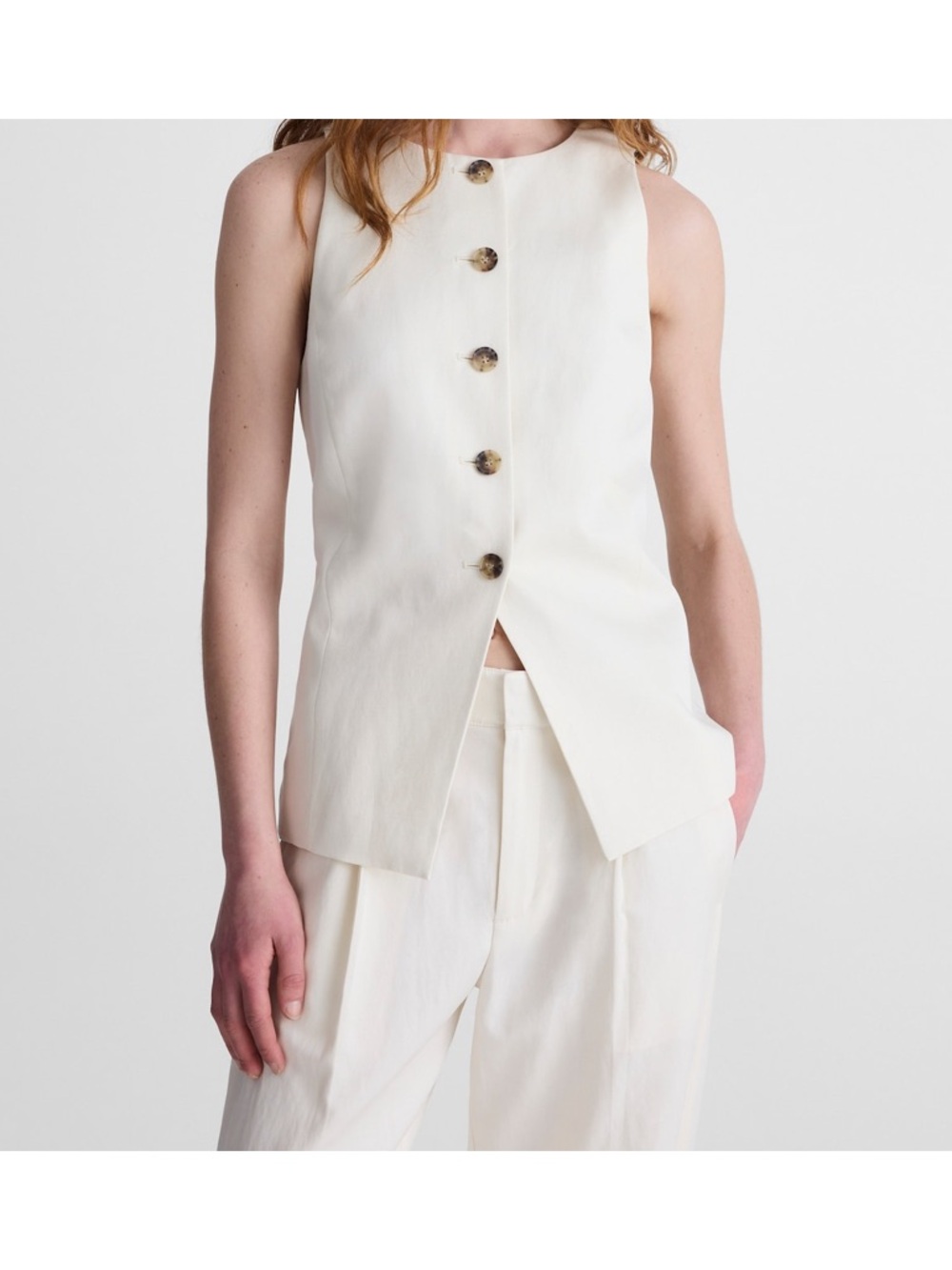 Madewell Crewneck Cutaway Vest in Drapey Twill in Vintage Cream Size 4